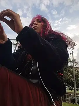  Laary online show from 14, 2, 2026