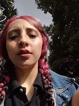  Laary online show from 19, 12, 2025