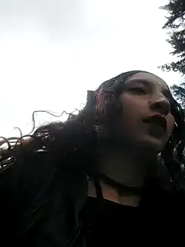  Laary online show from 14, 1, 2025