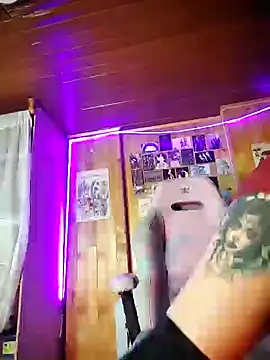  Laary online show from 18, 12, 2024