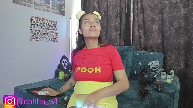 Dalia D online show from 5, 11, 2025