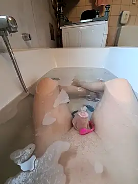 toeloverlive online show from 27, 10, 2025