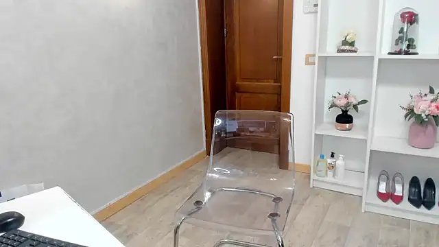 ElisaBaxter online show from 22, 3, 2025