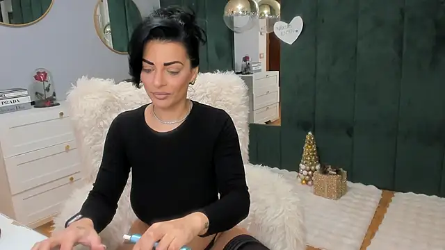 ElisaBaxter online show from 6, 1, 2026