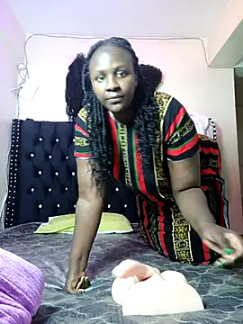 Snapshot of Toomuchbooty33 chatting on 5, 10, 2025 Toomuchbooty33 online show from 5, 10, 2025