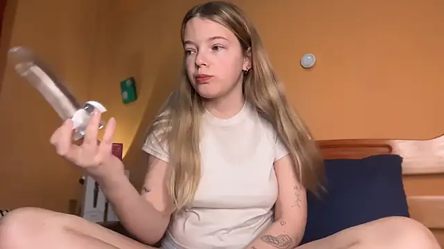 -veranito- online show from 3, 10, 2025