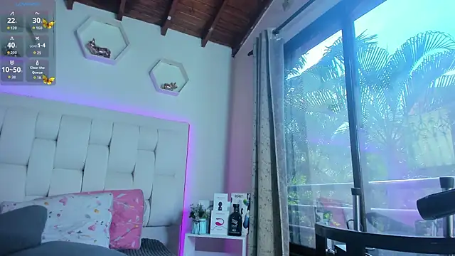 shanakendall online show from 27, 9, 2025