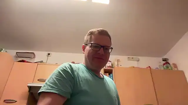 Snapshot of AnnualSunrise chatting on 22, 3, 2025 AnnualSunrise online show from 22, 3, 2025