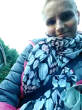 Snapshot of AnnualSunrise chatting on 18, 10, 2025 AnnualSunrise online show from 18, 10, 2025