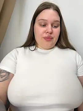 perfect sweety girl online show from 21, 9, 2025