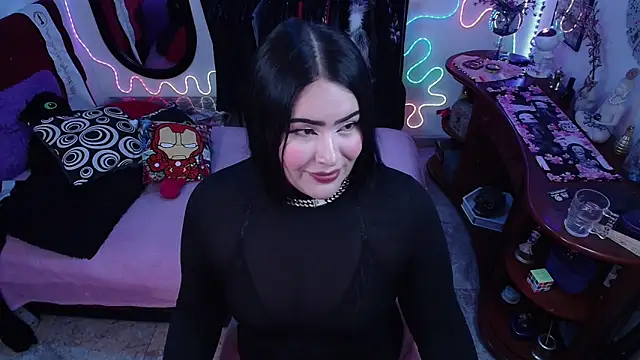 lufek23 online show from 14, 4, 2026