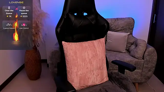 Snapshot of chloerossi chatting on 11, 5, 2026 chloerossi online show from 11, 5, 2026