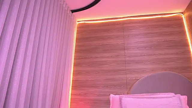 danna berlin  online show from 28, 5, 2026