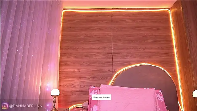 Snapshot of danna_berlin_ chatting on 12, 2, 2026 danna berlin online show from 12, 2, 2026