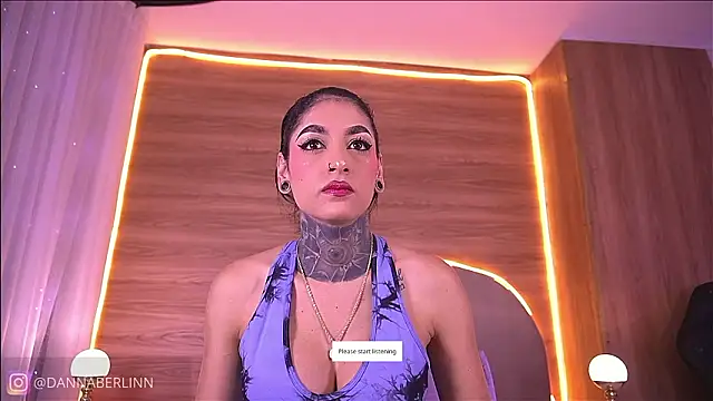 Snapshot of danna_berlin_ chatting on 10, 2, 2026 danna berlin online show from 10, 2, 2026