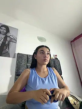 Natasharuso online show from 4, 5, 2026
