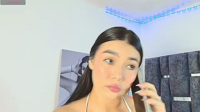 Natasharuso online show from 19, 12, 2025