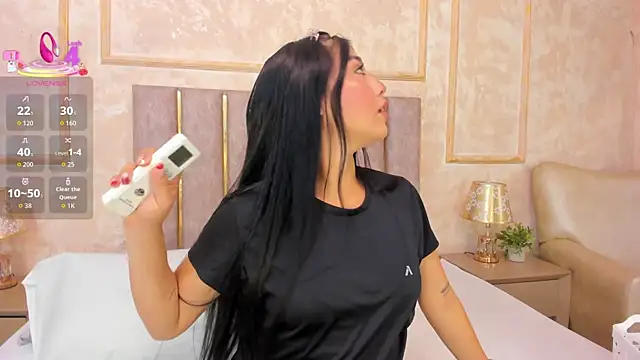 Natasharuso online show from 13, 9, 2025