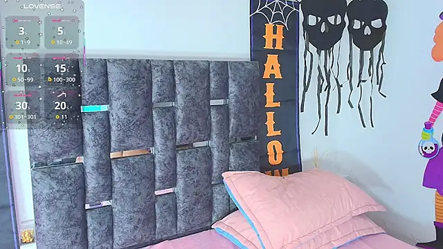 Natasharuso online show from 29, 10, 2025