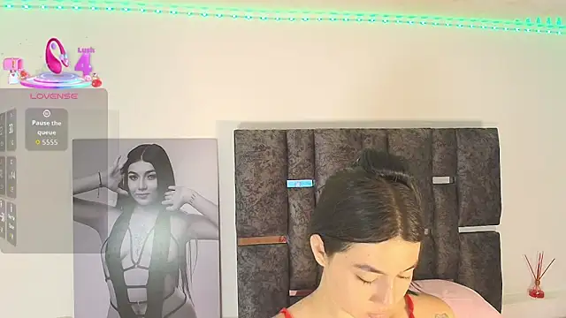 Natasharuso online show from 29, 9, 2025