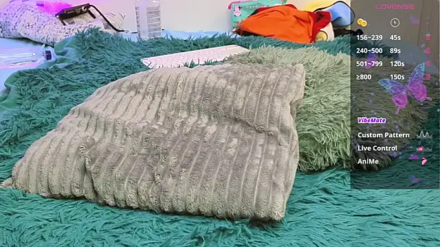 KrisztyAna online show from 5, 12, 2024