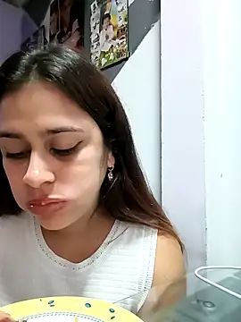 Latina sexy1 online show from 12, 10, 2025