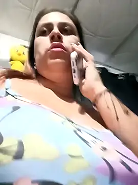 Latina sexy1 online show from 29, 10, 2025