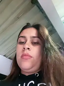 Latina sexy1 online show from 9, 10, 2025