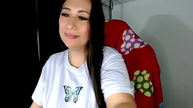 carolinalovee  online show from 16, 1, 2025