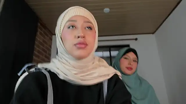 adila anich online show from 1, 11, 2025