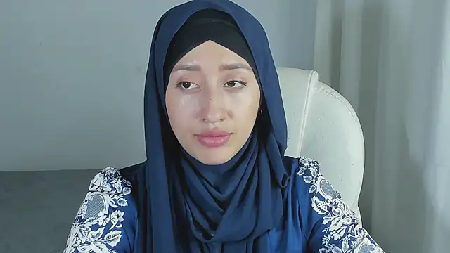 adila anich online show from 6, 3, 2025