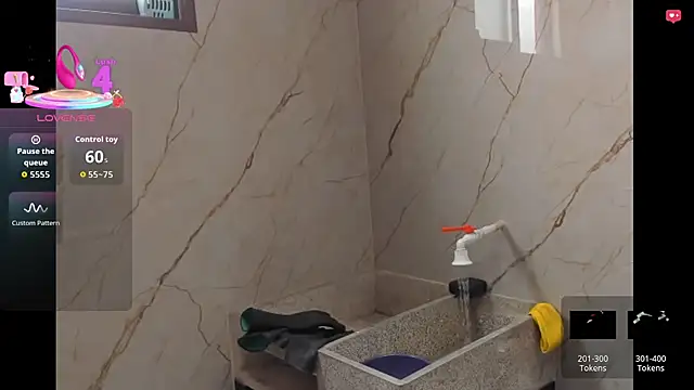 adila anich online show from 9, 11, 2025