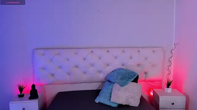 Aron cruz online show from 3, 10, 2025