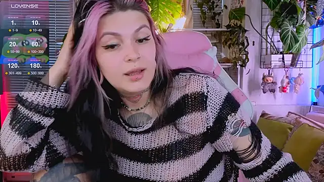 Snapshot of jelya_sg chatting on 3, 3, 2026 jelya sg online show from 3, 3, 2026