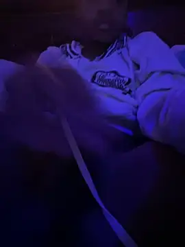 faphouse153250 online show from 5, 1, 2025