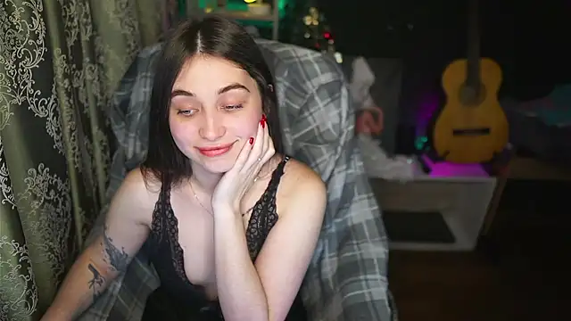 delicatedBailey online show from 26, 2, 2025