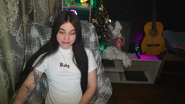 delicatedBailey online show from 13, 2, 2025