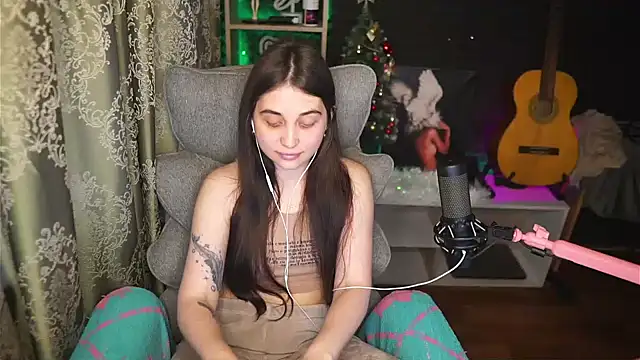 delicatedBailey online show from 26, 4, 2026