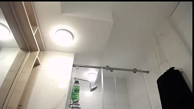 Santiago kiler online show from 14, 11, 2025