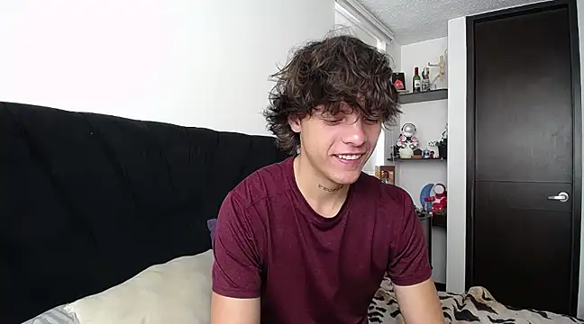 Santiago kiler online show from 3, 3, 2025