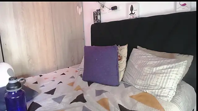 Santiago kiler online show from 18, 4, 2026