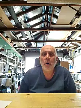 guywifi online show from 20, 9, 2025