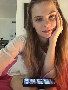 LeyaJohnson online show from 20, 12, 2024