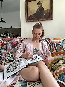 LeyaJohnson online show from 4, 6, 2026