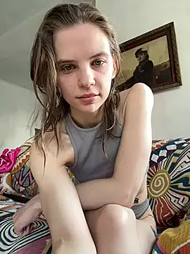 LeyaJohnson online show from 4, 4, 2026