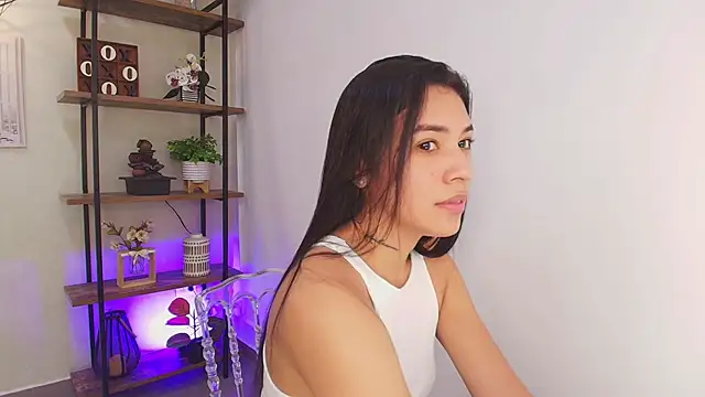 Sassy--Girl online show from 9, 5, 2026