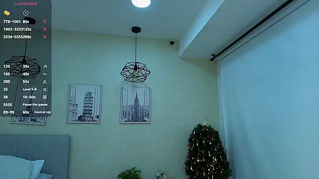 Sassy--Girl online show from 24, 11, 2025