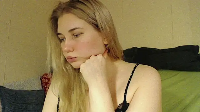 mmmPinUpGirl online show from 1, 11, 2025