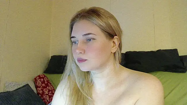 mmmPinUpGirl online show from 29, 10, 2025