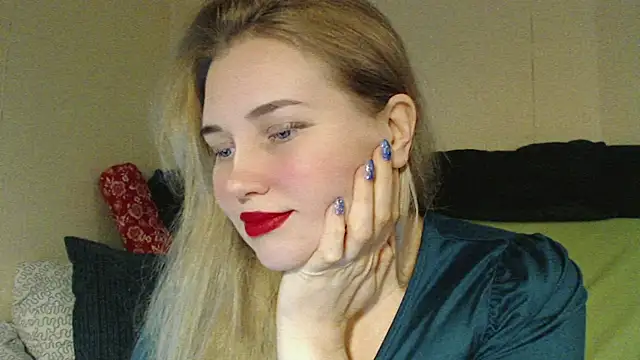 Snapshot of mmmPinUpGirl chatting on 17, 1, 2026 mmmPinUpGirl online show from 17, 1, 2026